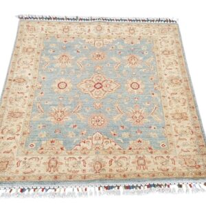 beautiful chobi carpet 127 x 128 cm