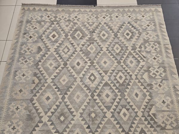 Persian Natural Kilim 301 x 206 CM - Image 2