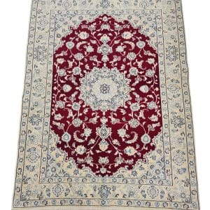 Stunning Persian Naeen 193 x 143 CM