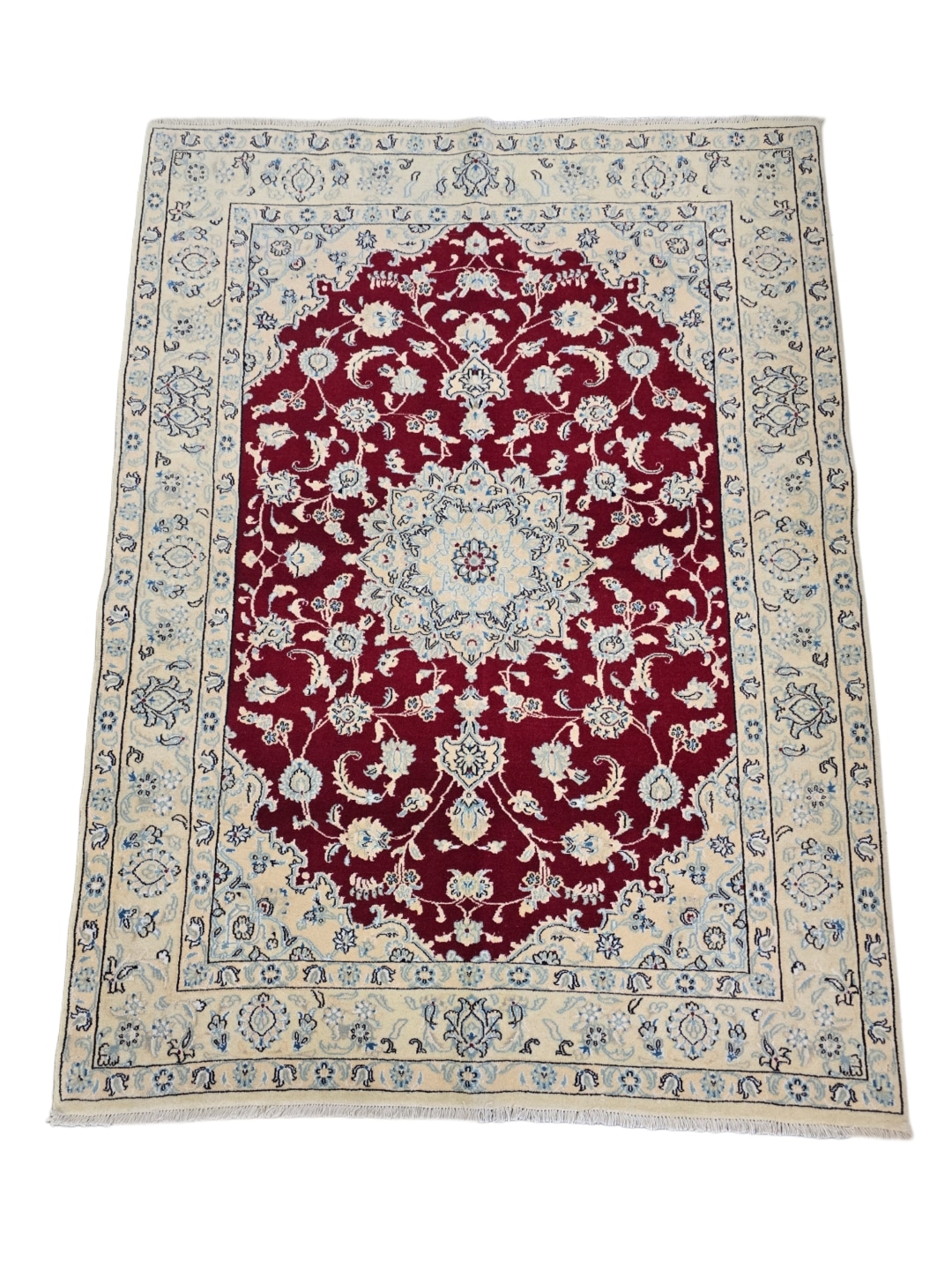 Stunning Persian Naeen 193 x 143 CM