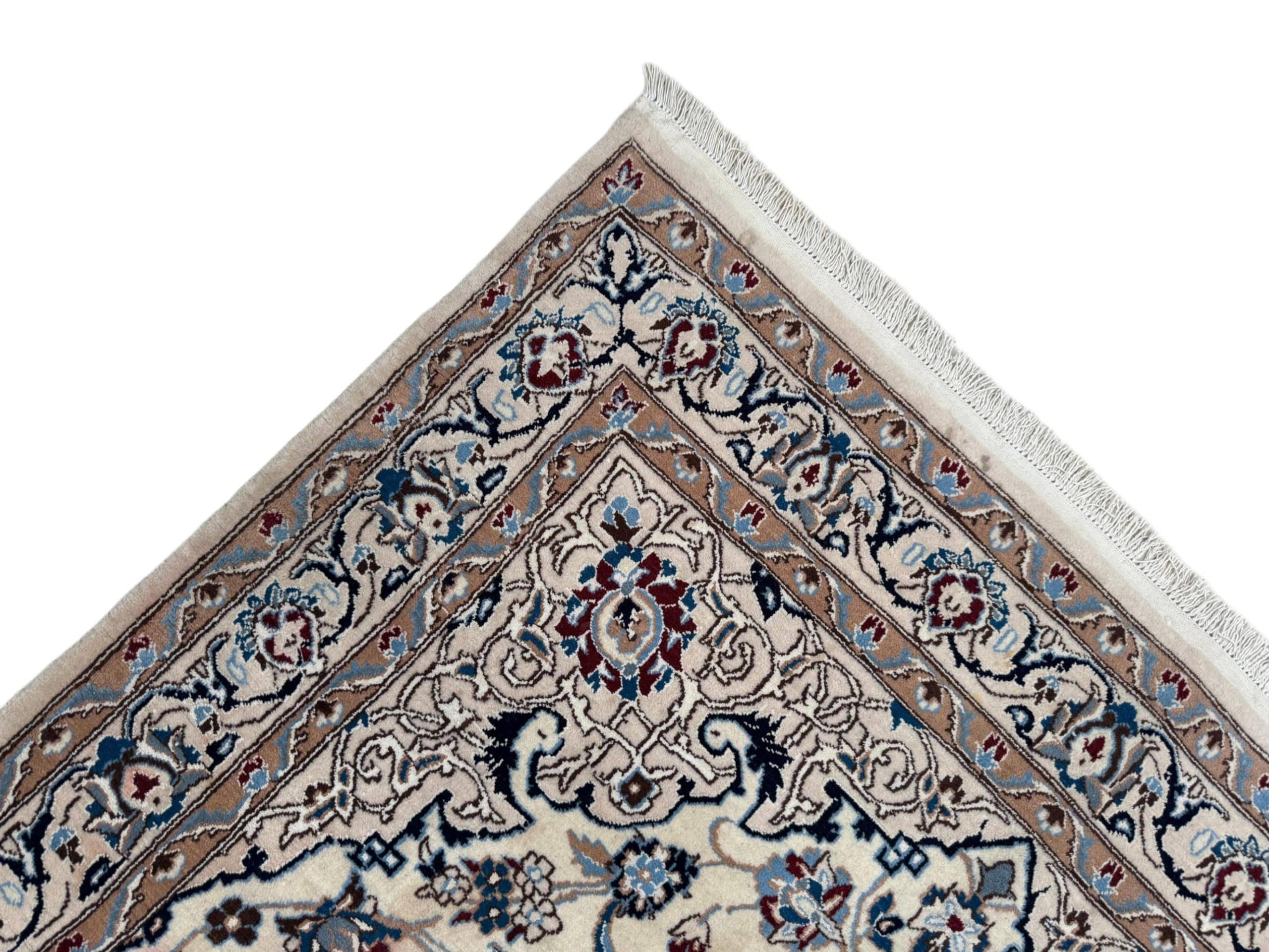 Silk & Wool Naeen 210 x 125 CM - Image 3