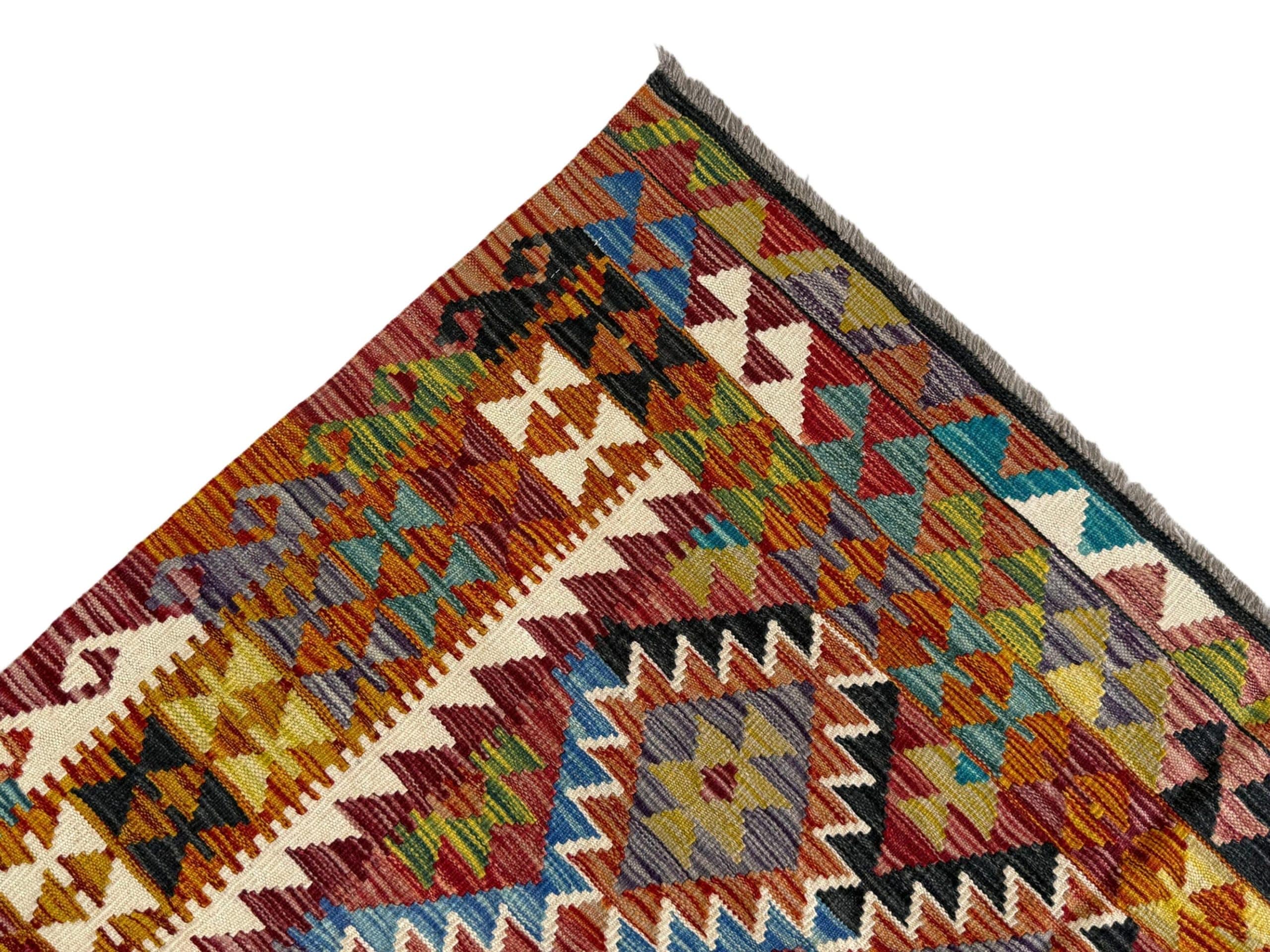 Handwoven Persian Kilim 195 x 154 CM - Image 3