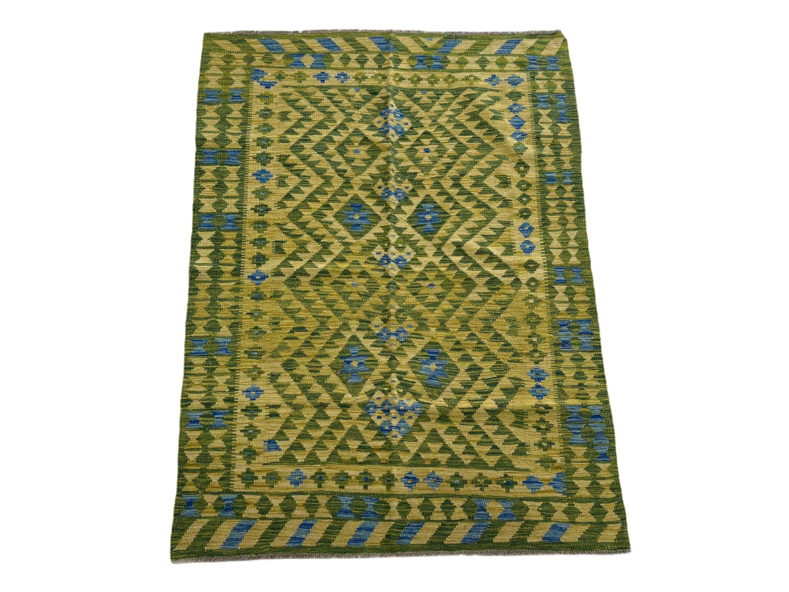 Handwoven Persian Kilim 188 x 138 CM