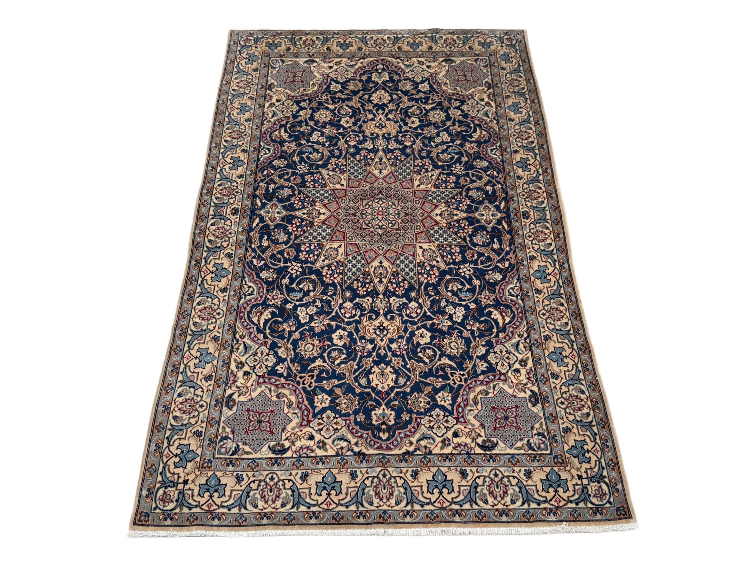 Silk & Wool Naeen 230 x 126 CM