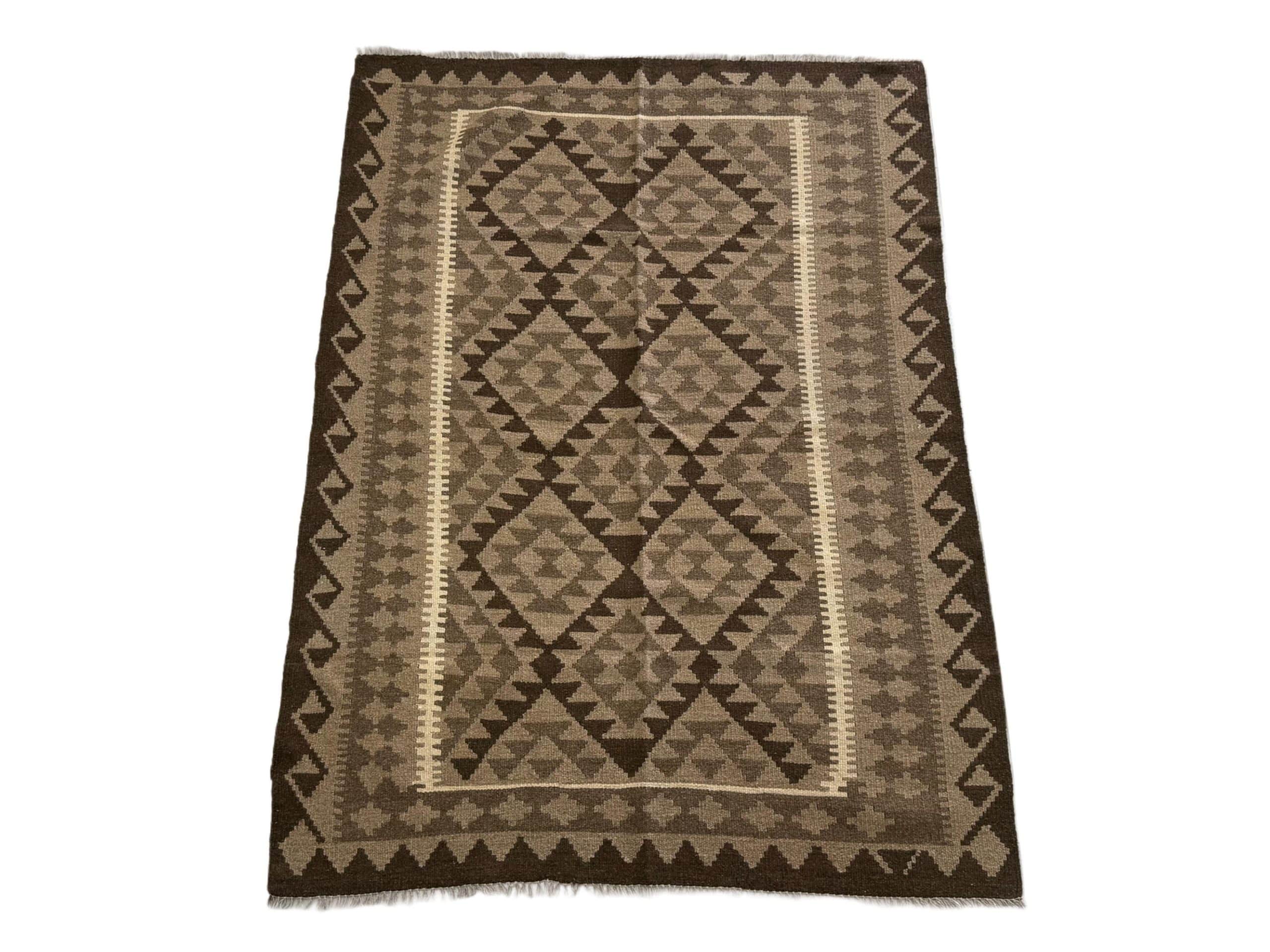 Handwoven Persian Kilim 195 x 143 CM