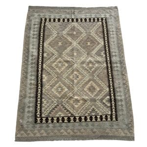 Handwoven Persian Kilim 209 x 152 CM