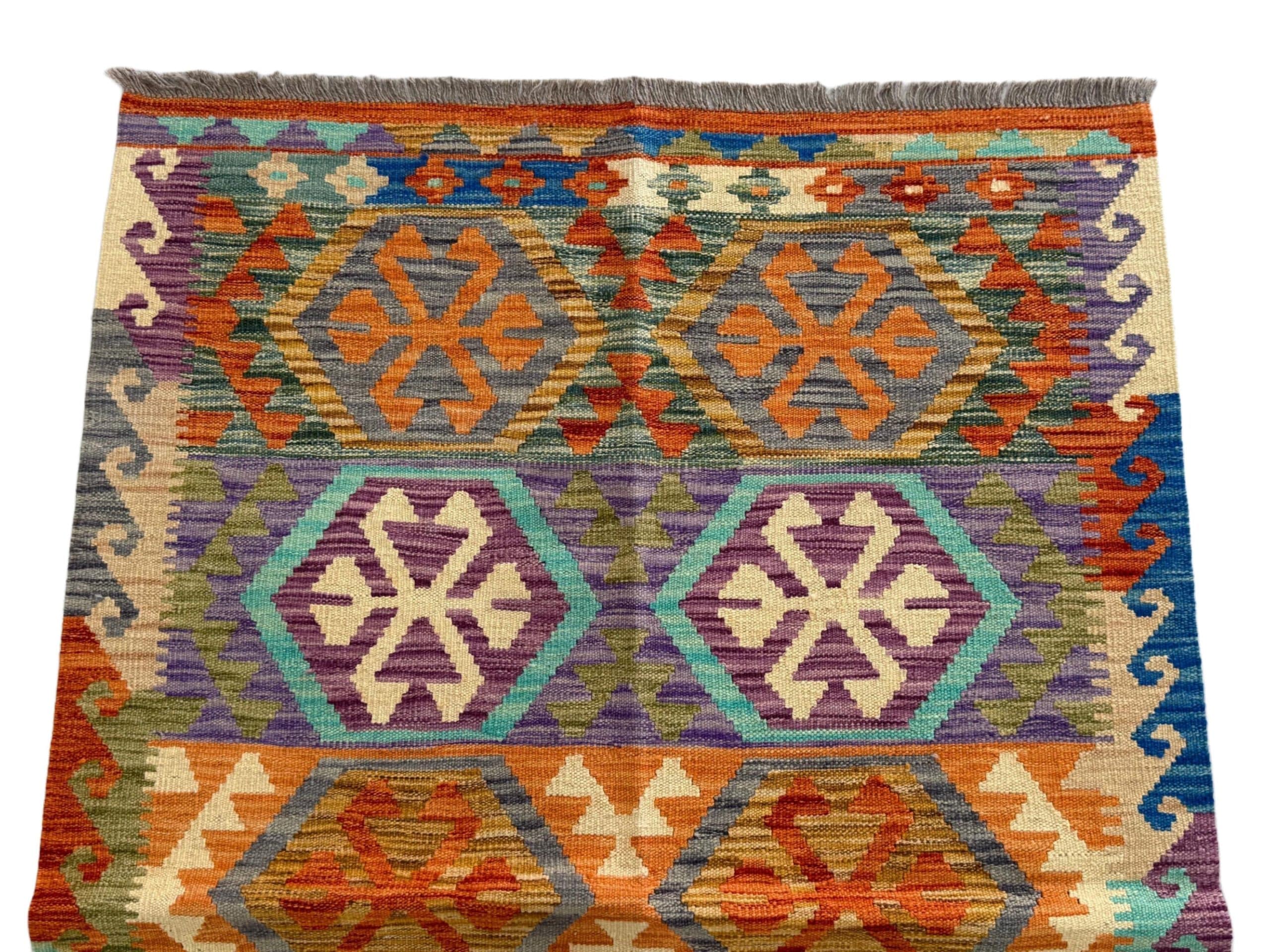 Handwoven Persian Kilim 182 x 122 CM - Image 2