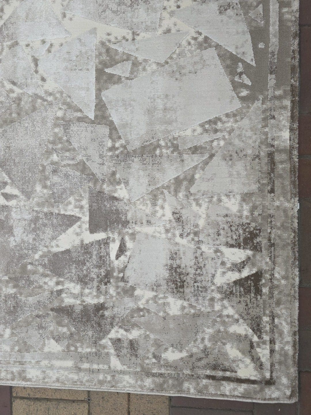 White Turkish Carpet 300 x 200 CM - Image 3