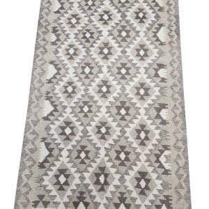 Dark Star – Natural Kilim 166 x 104 CM