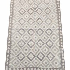 Diamond Drift – Natural Kilim 147 x 100 CM