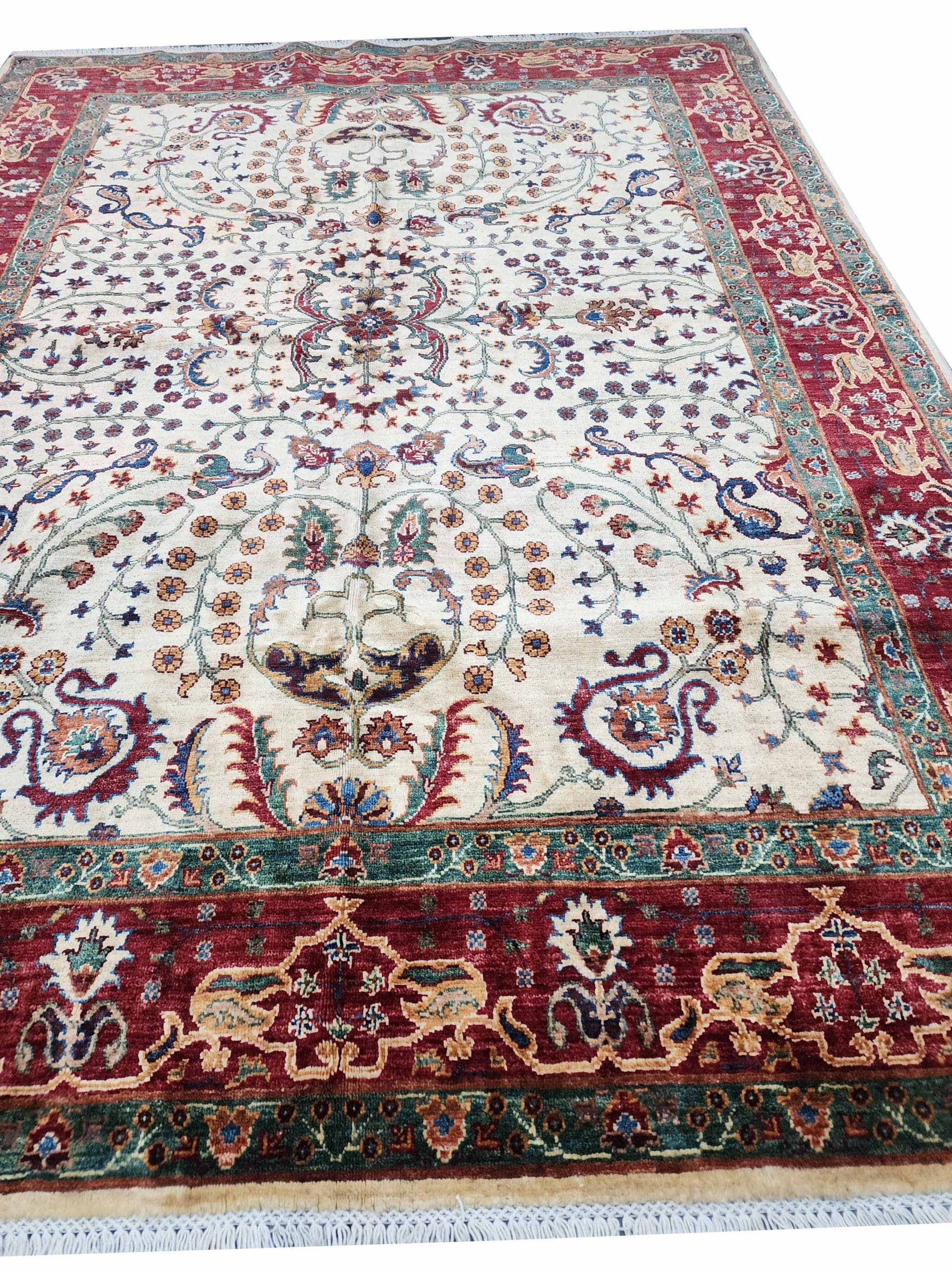 Winter Palace Carpet 210 x 159 CM - Image 3
