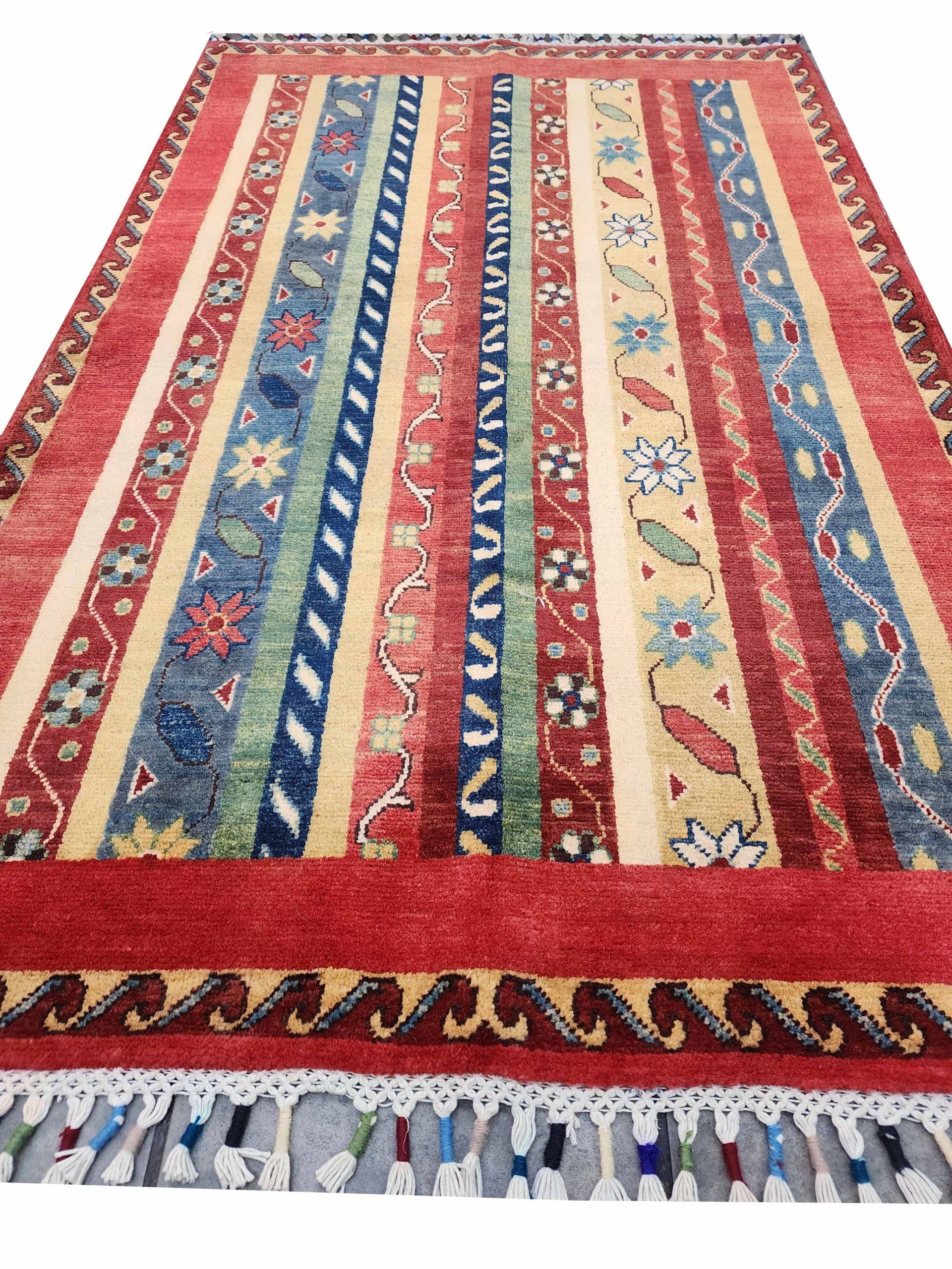 Story Line Carpet 165 x 106 CM - Image 3